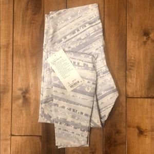 NWT Lululemon Wunder Under HR Tight- Size 10